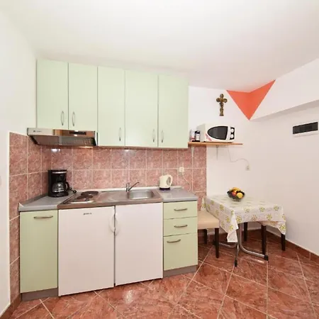 Sunset - Two Bedroom 3 프리블라카