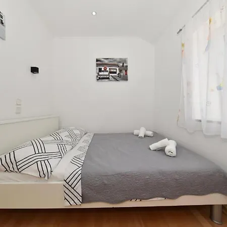 Sunset - Two Bedroom 3 * Privlaka